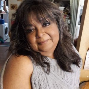 Meet your Posher, Lorraine